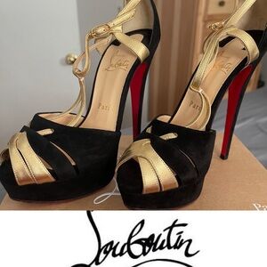 Christian Louboutin Glennalta Platform Sandals❤️ EUC